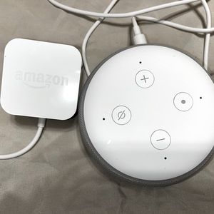 Amazon Echo Dot.